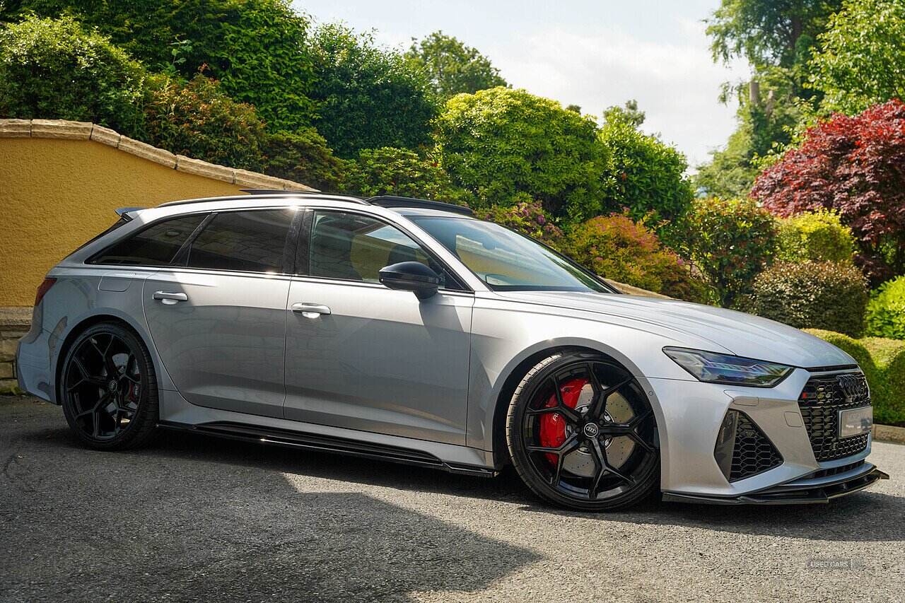 Apr 2021 Audi RS6 RS 6 TFSI Quattro Carbon Black 5dr Tiptronic