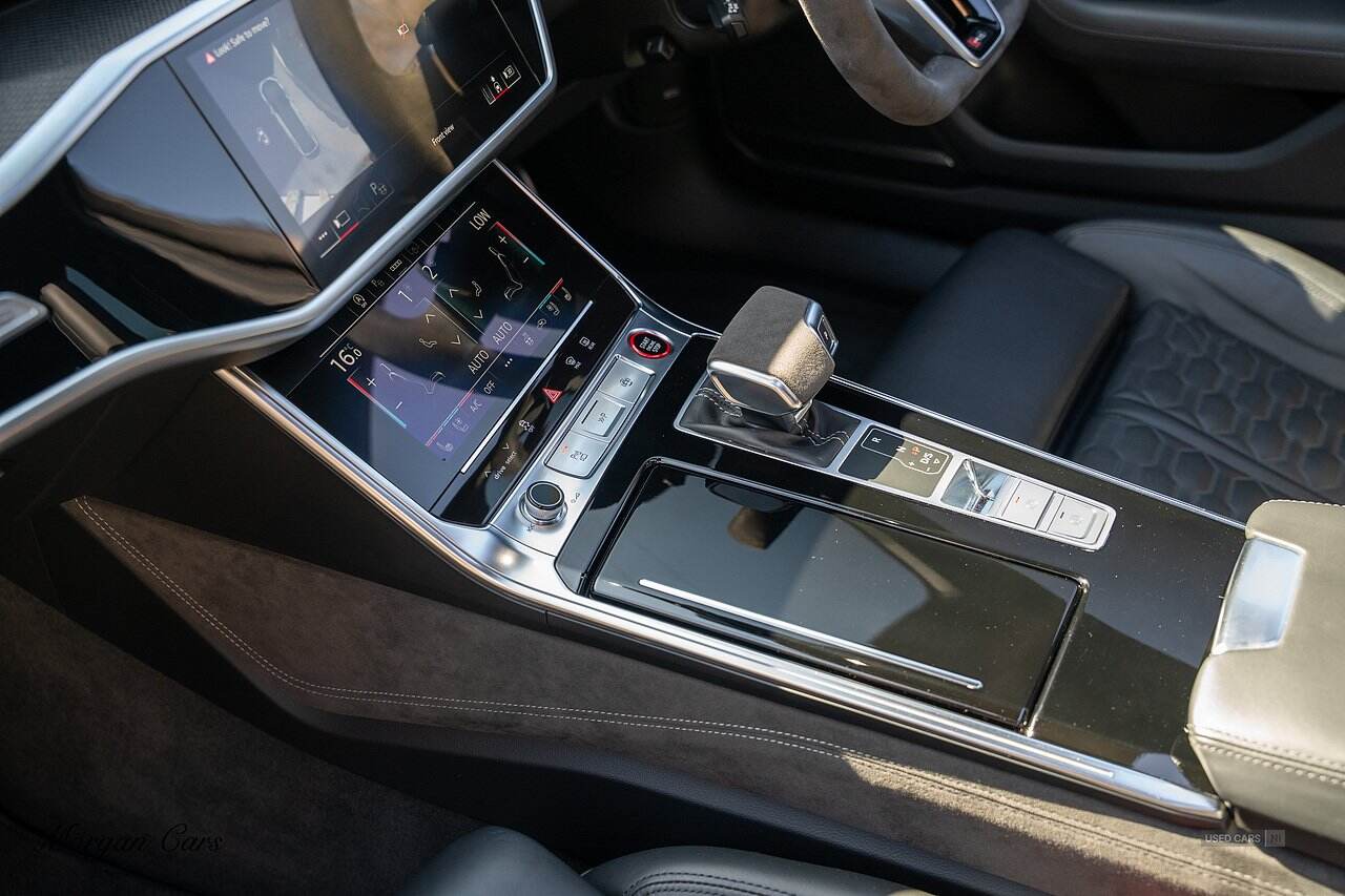 Apr 2021 Audi RS6 RS 6 TFSI Quattro Carbon Black 5dr Tiptronic