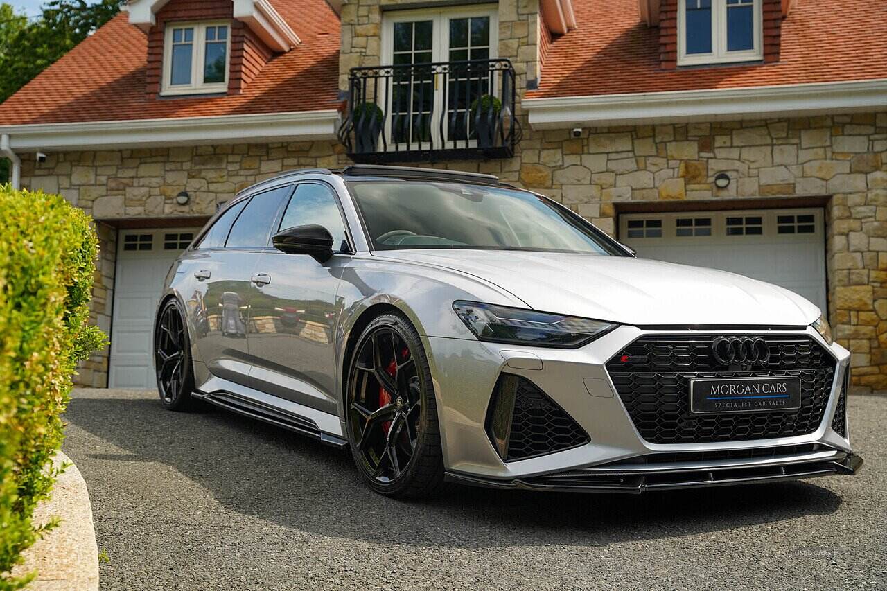 Apr 2021 Audi RS6 RS 6 TFSI Quattro Carbon Black 5dr Tiptronic