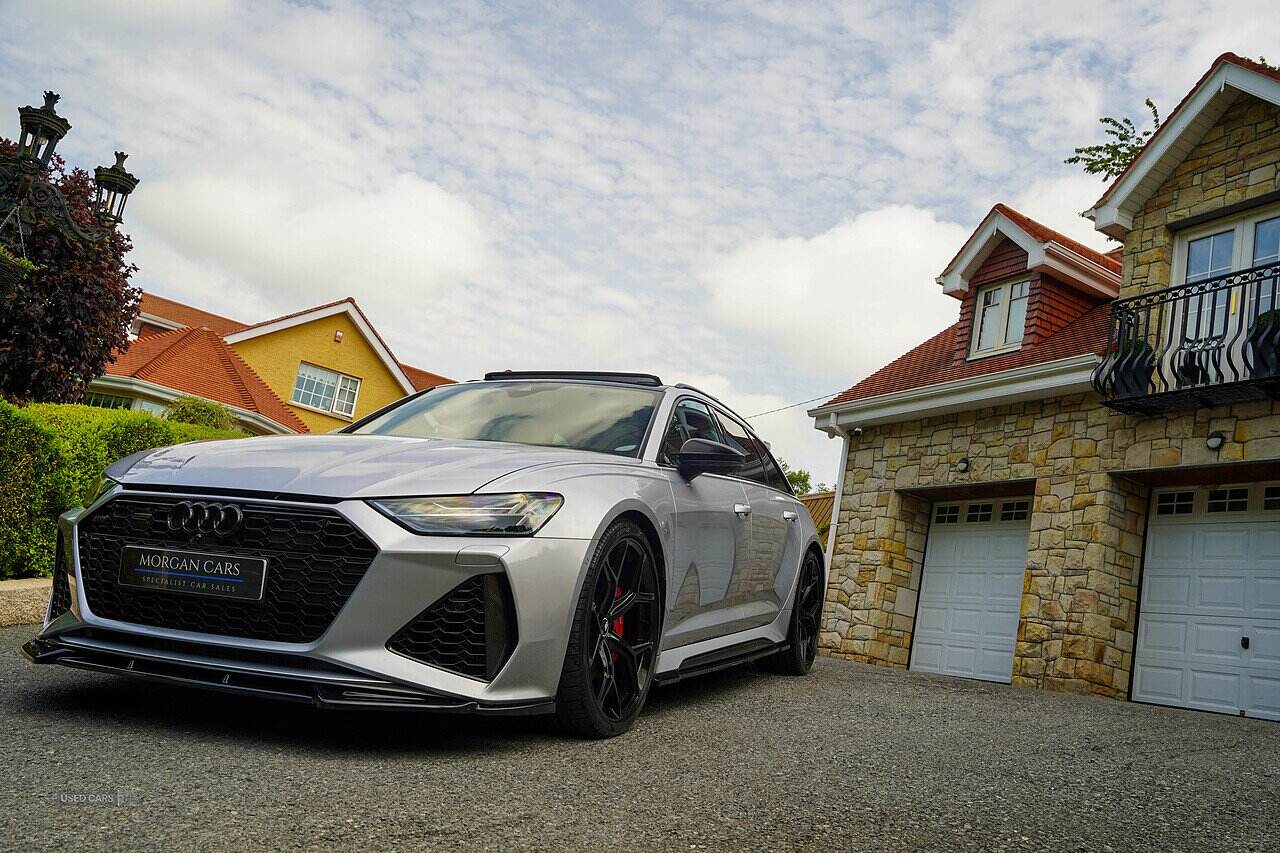 Apr 2021 Audi RS6 RS 6 TFSI Quattro Carbon Black 5dr Tiptronic