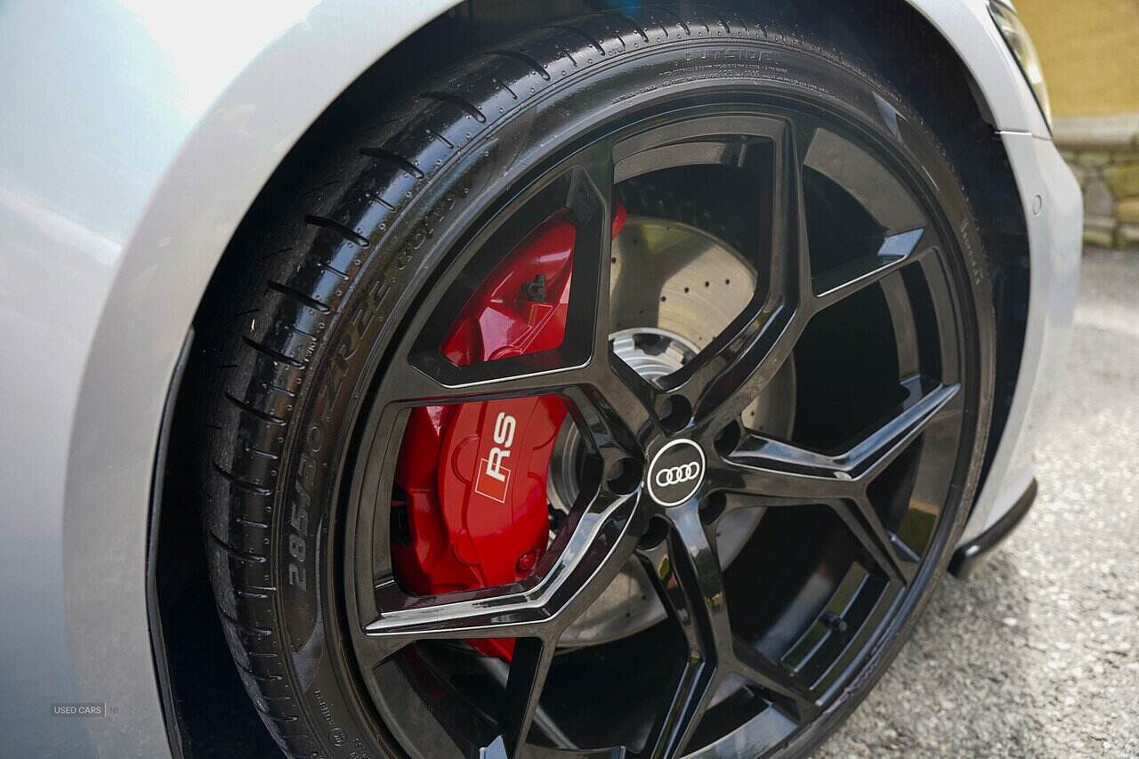 Apr 2021 Audi RS6 RS 6 TFSI Quattro Carbon Black 5dr Tiptronic