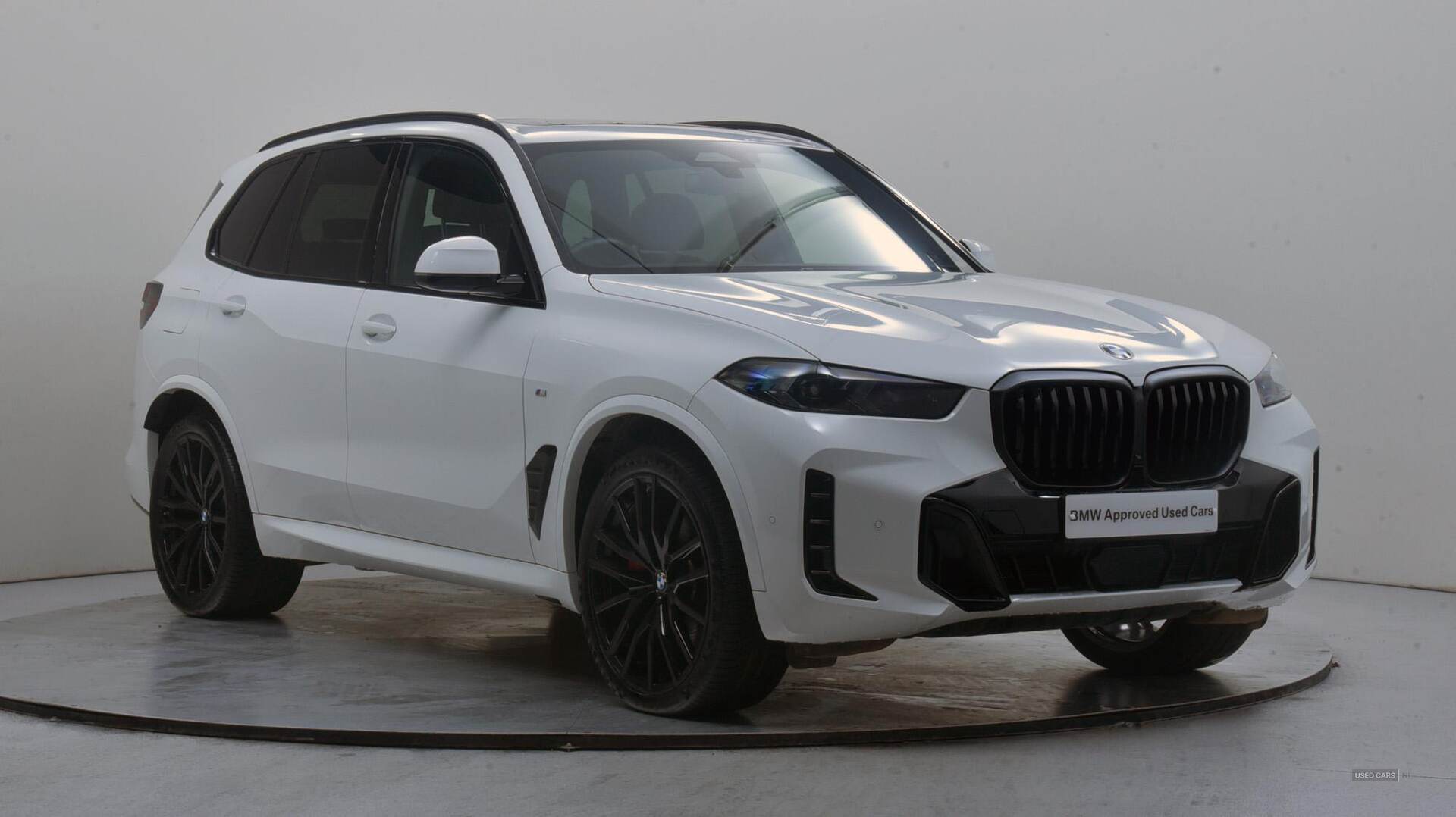 Jul 2024 BMW X5 xDrive30d MHT M Sport 5dr Auto