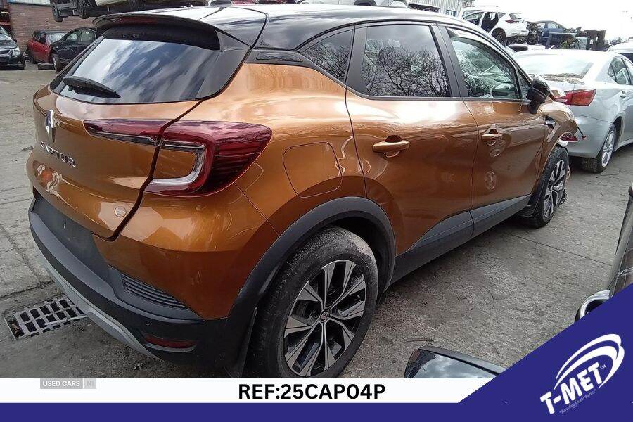 Aug 2021 Renault Captur 1.0 TCE 90 SE Limited 5dr
