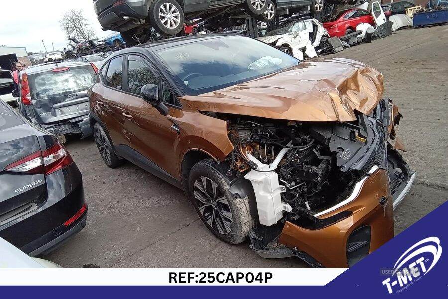 Aug 2021 Renault Captur 1.0 TCE 90 SE Limited 5dr