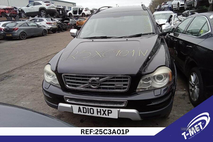 Jul 2010 Volvo XC90 2.4 D5 R DESIGN SE 5dr Geartronic