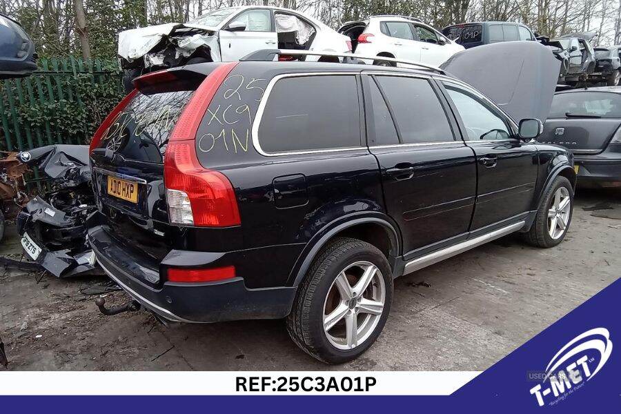 Jul 2010 Volvo XC90 2.4 D5 R DESIGN SE 5dr Geartronic