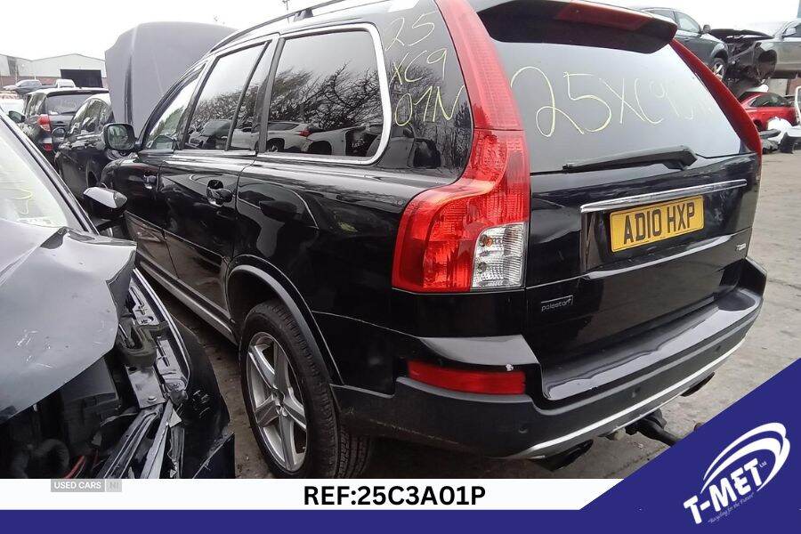 Jul 2010 Volvo XC90 2.4 D5 R DESIGN SE 5dr Geartronic
