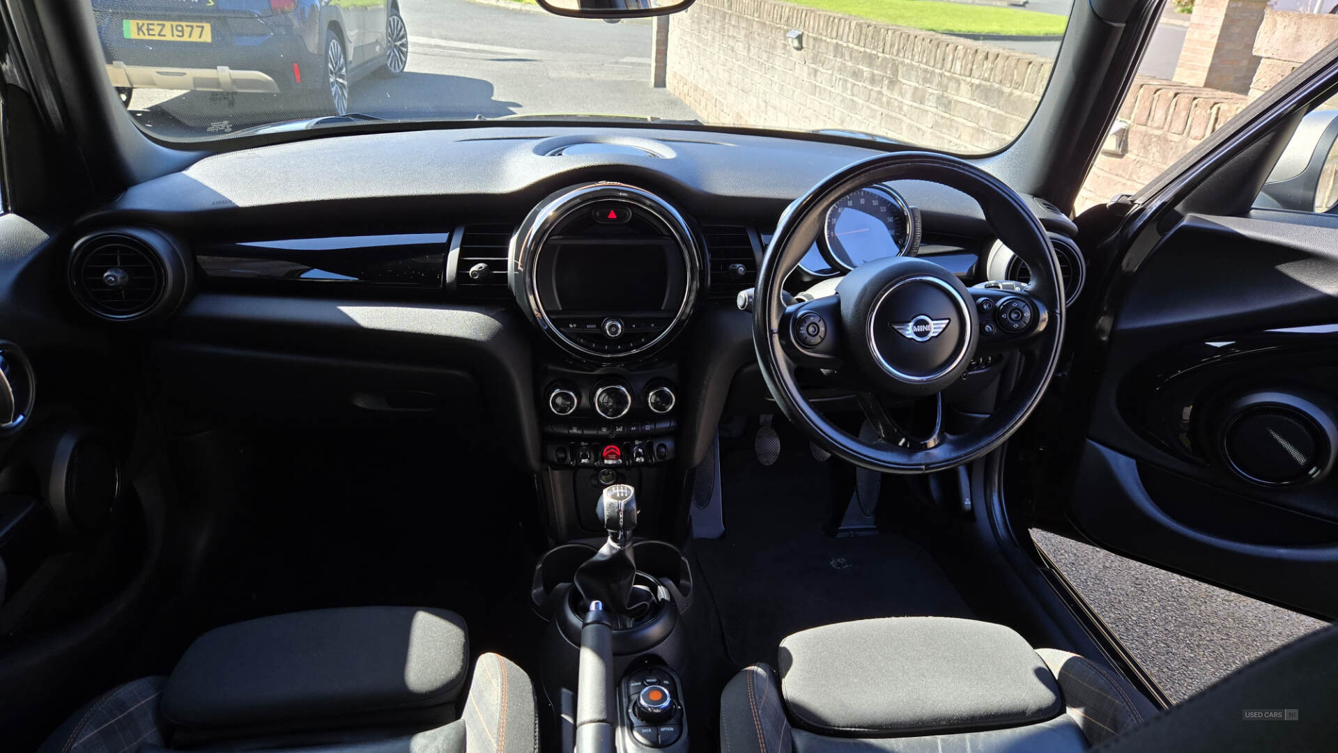 Sep 2016 MINI Hatch 1.5 Cooper Seven 5dr