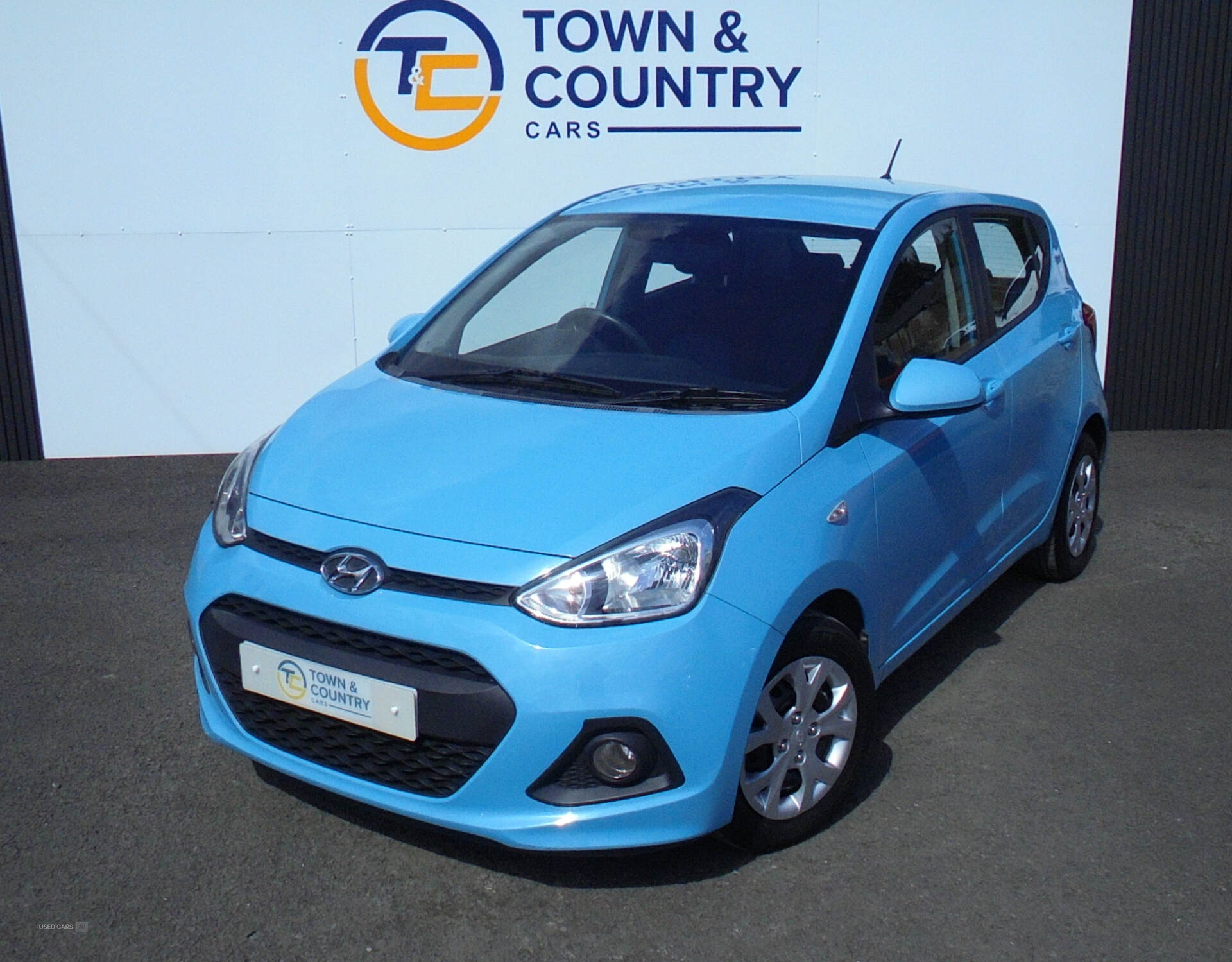 Hyundai i10 HATCHBACK in Antrim