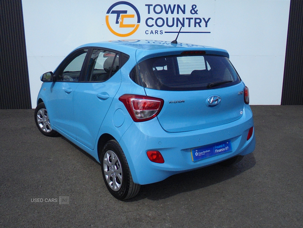 Hyundai i10 HATCHBACK in Antrim