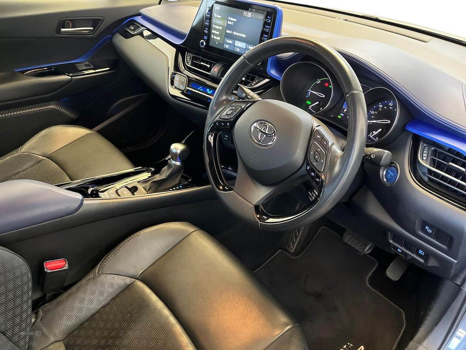 Jan 2020 Toyota C-HR 2.0 Hybrid Dynamic 5Dr Cvt