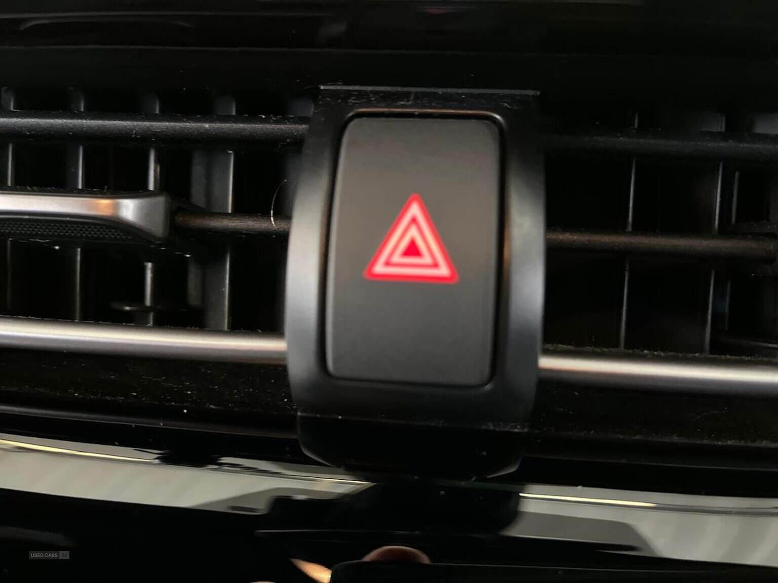 Jan 2020 Toyota C-HR 2.0 Hybrid Dynamic 5Dr Cvt