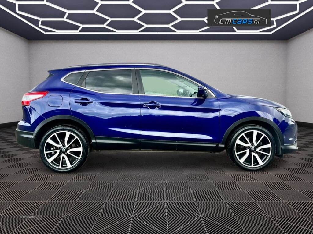 Oct 2014 Nissan Qashqai 1.5 dCi Tekna 5dr