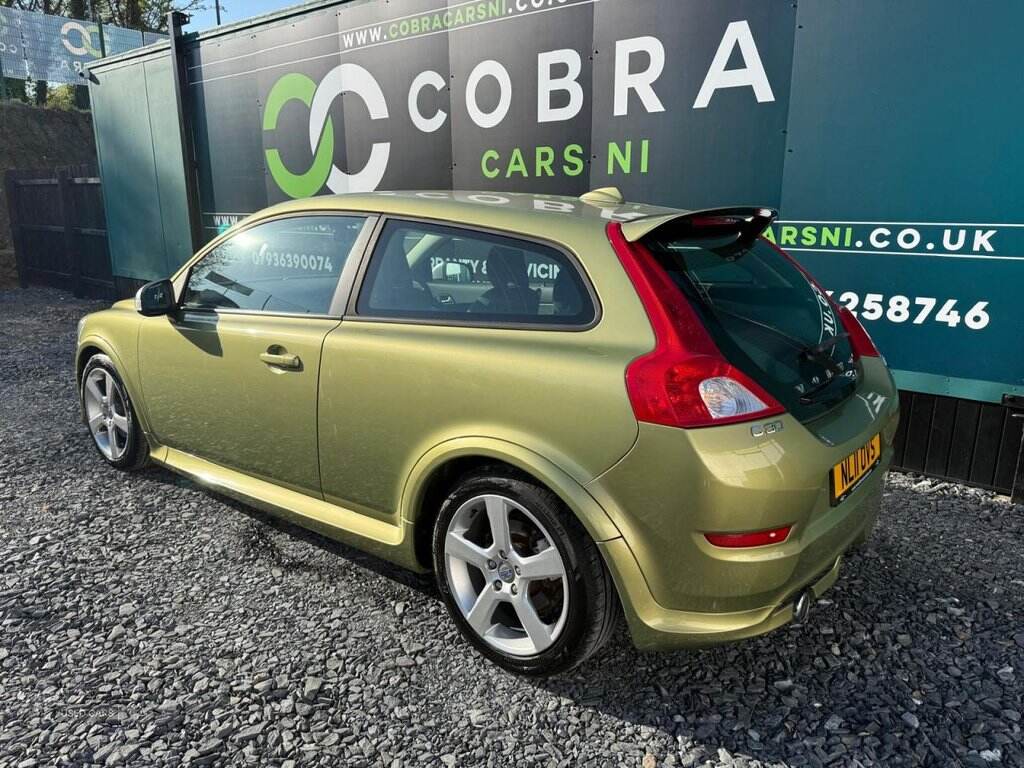 Mar 2011 Volvo C30 D2 [115] R DESIGN 3dr