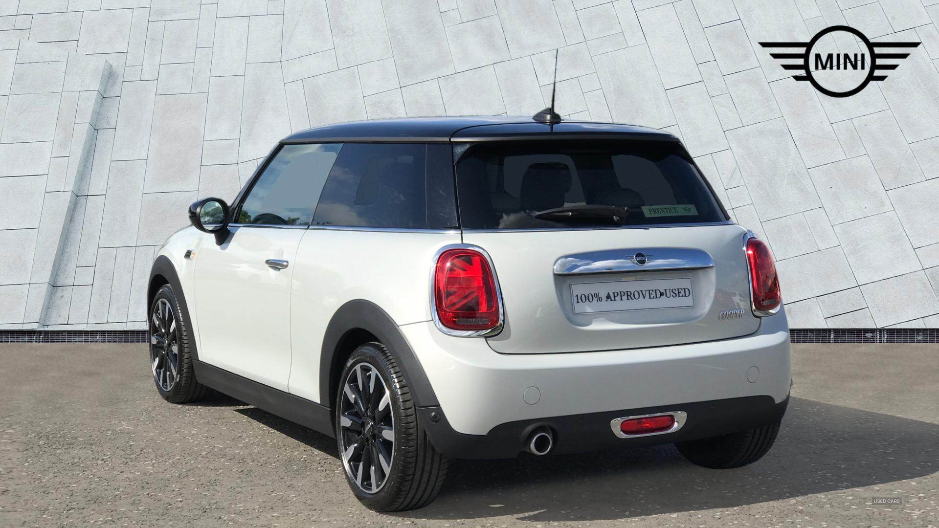 Jan 2021 MINI Hatch 1.5 Cooper Exclusive II 3dr Auto