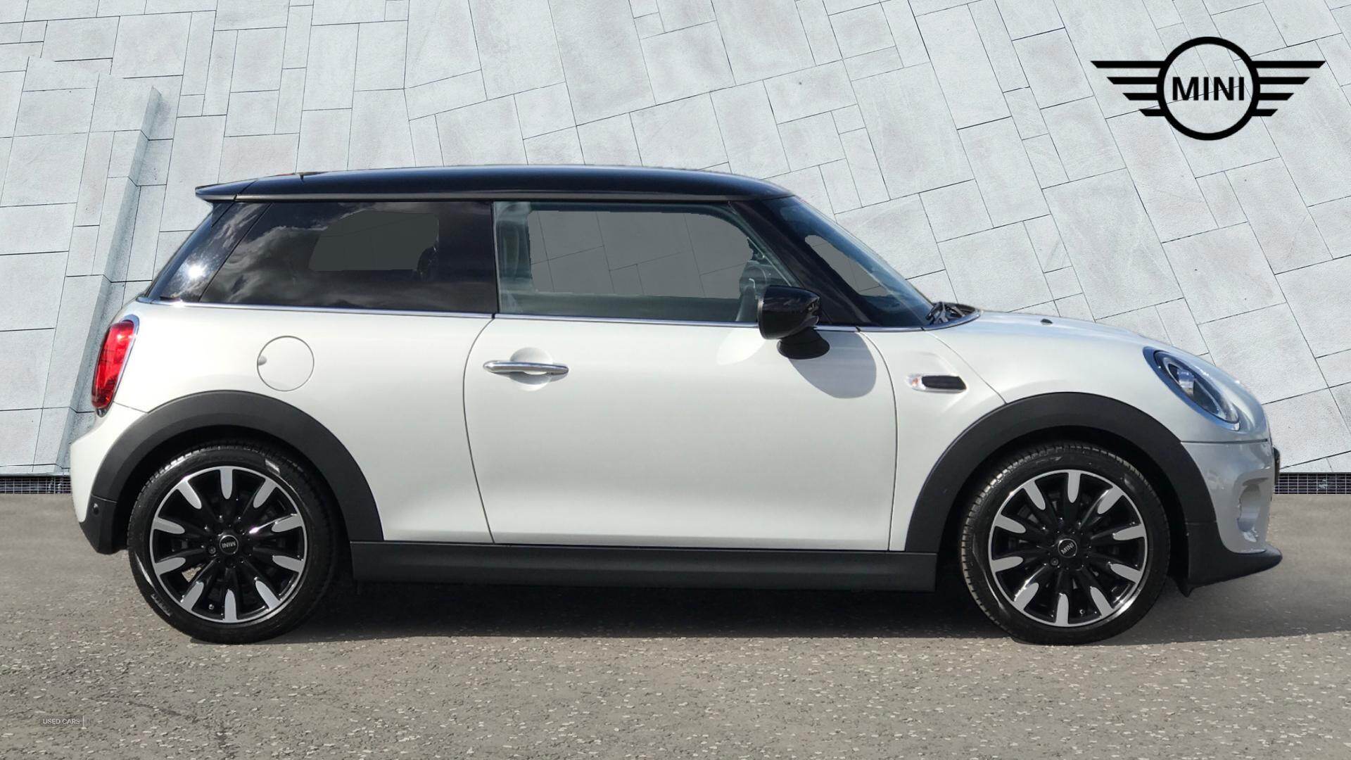 Jan 2021 MINI Hatch 1.5 Cooper Exclusive II 3dr Auto