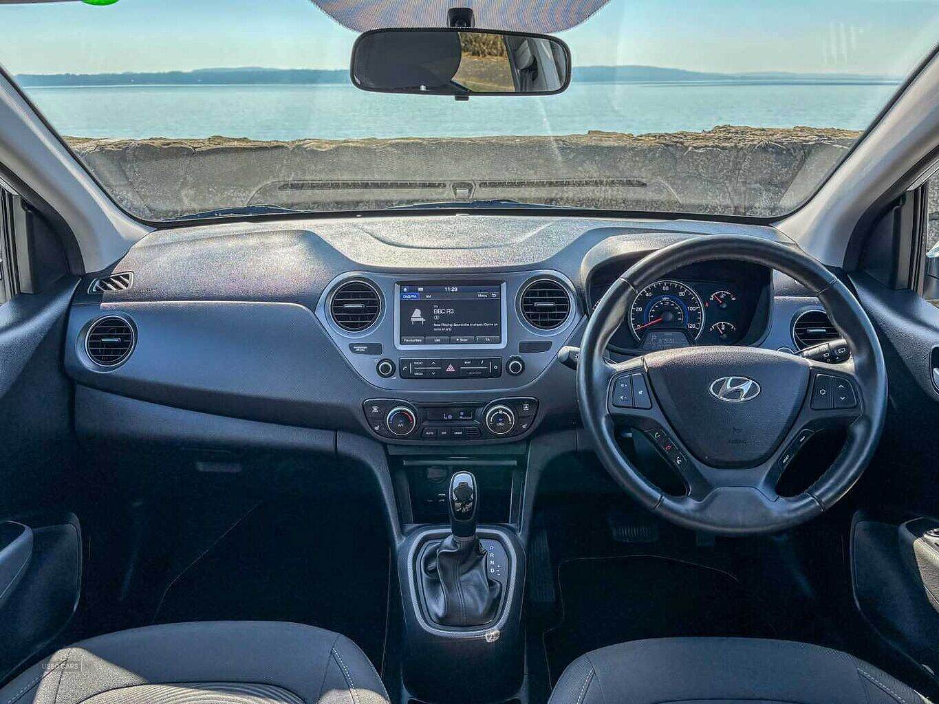 Nov 2019 Hyundai i10 1.2 Premium SE 5dr Auto