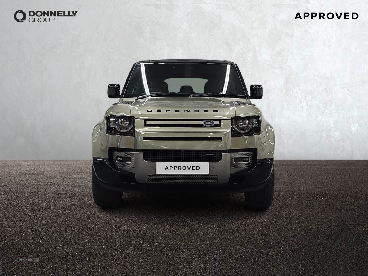 Oct 2022 Land Rover Defender 3.0 D250 X-Dynamic SE 110 5dr Auto