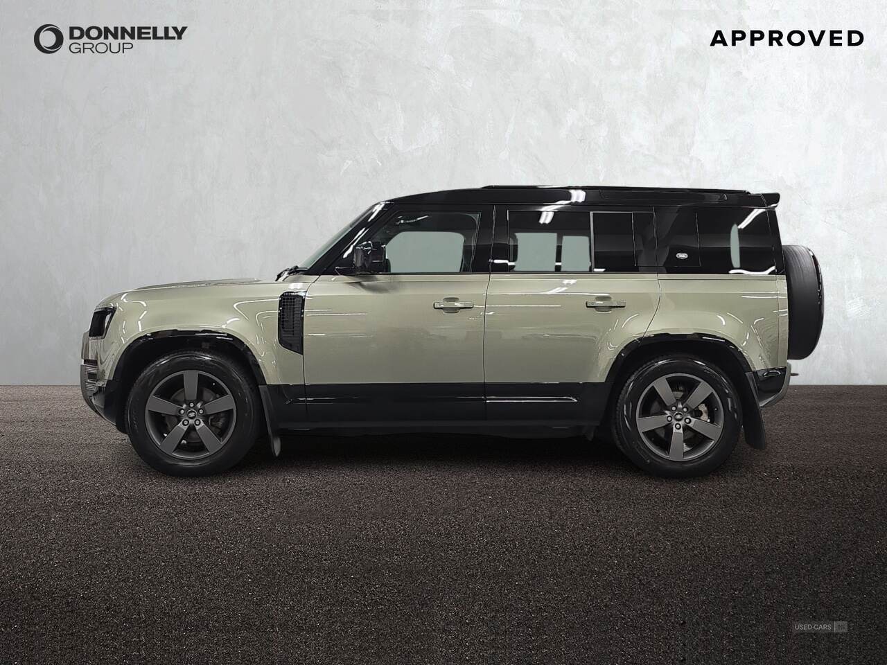 Oct 2022 Land Rover Defender 3.0 D250 X-Dynamic SE 110 5dr Auto