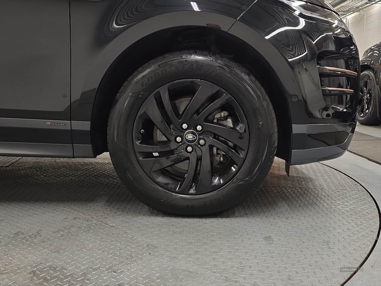 Apr 2021 Land Rover Range Rover Evoque 2.0 D165 R-Dynamic S 5dr Auto