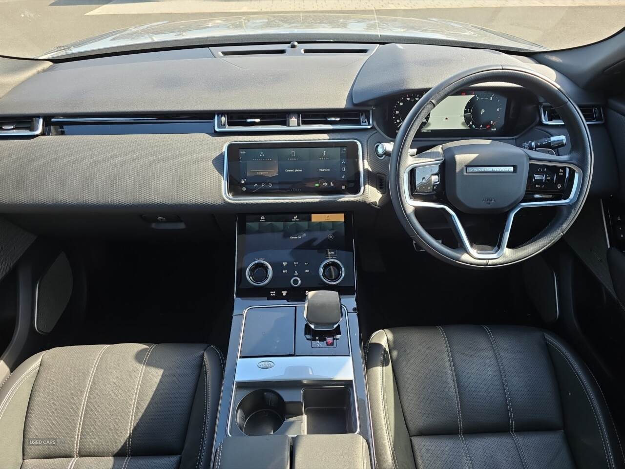 Mar 2022 Land Rover Range Rover Velar 2.0 D200 Edition 5dr Auto