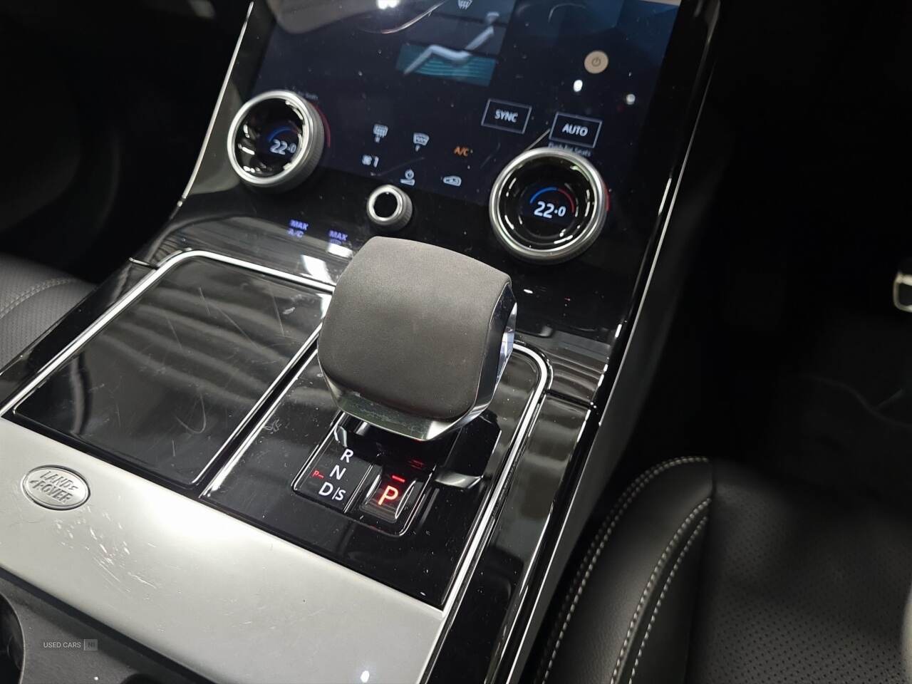Mar 2022 Land Rover Range Rover Velar 2.0 D200 Edition 5dr Auto