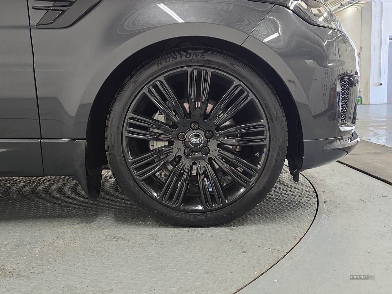 Jan 2021 Land Rover Range Rover Sport 3.0 D300 HSE Dynamic Black 5dr Auto