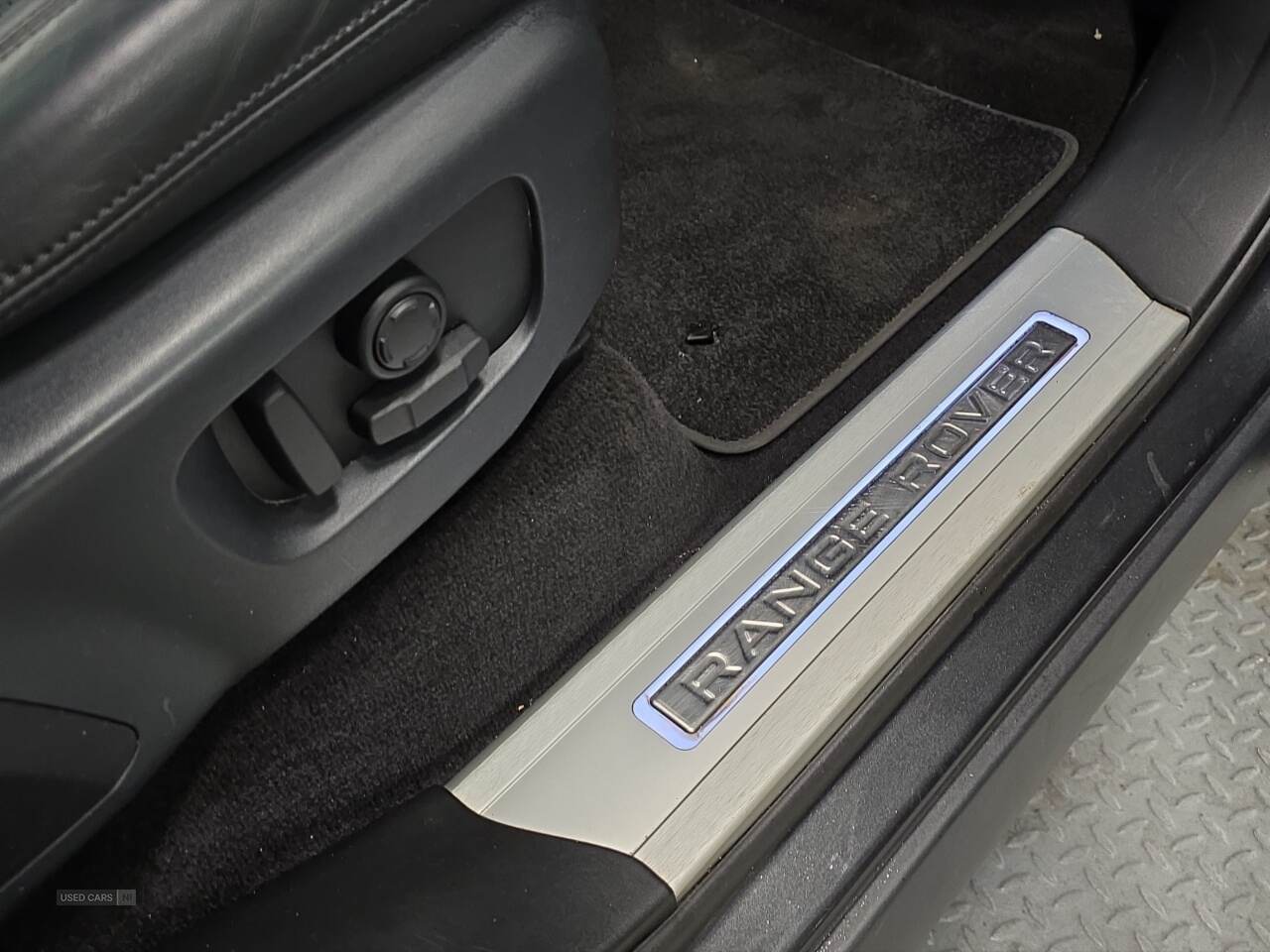Jan 2021 Land Rover Range Rover Sport 3.0 D300 HSE Dynamic Black 5dr Auto