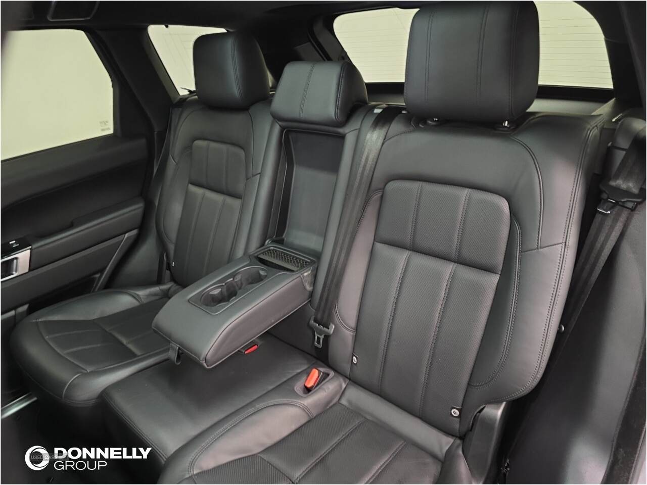 Jan 2021 Land Rover Range Rover Sport 3.0 D300 HSE Dynamic Black 5dr Auto