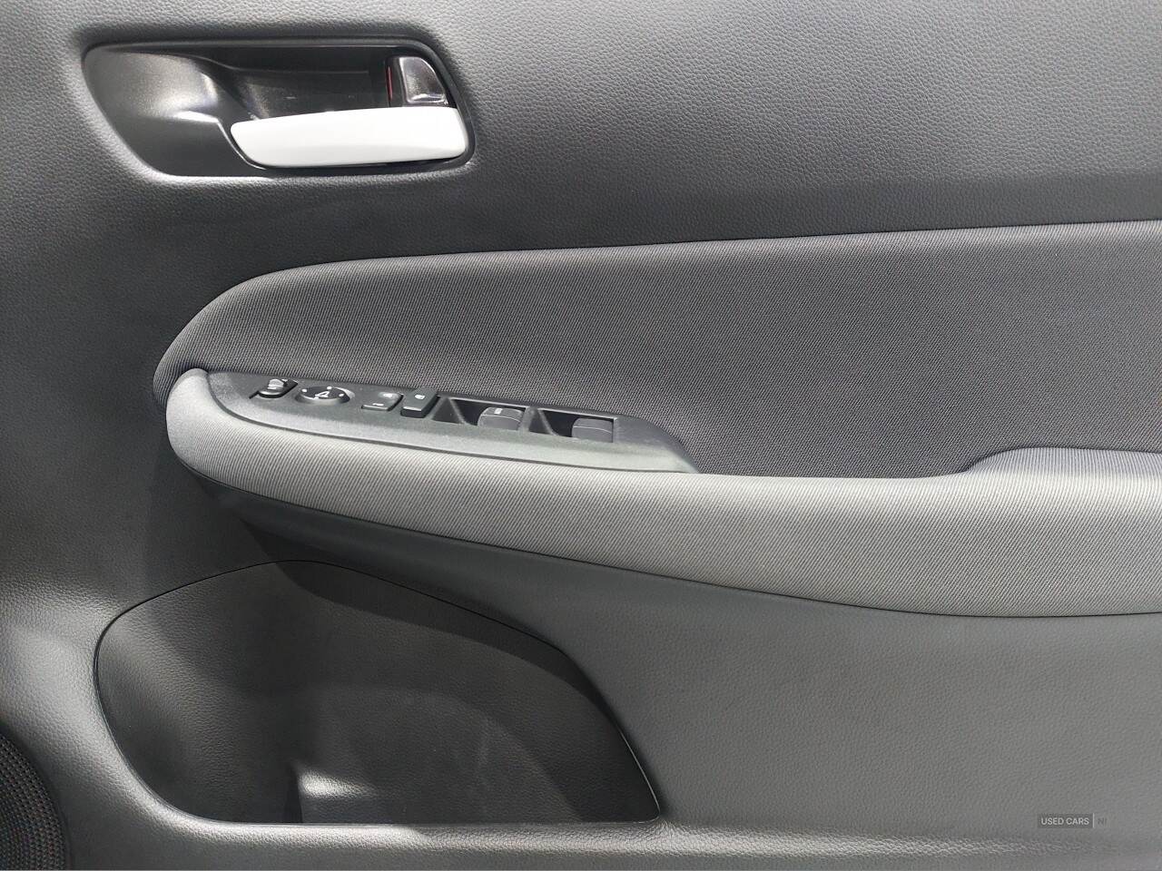 Mar 2023 Honda Jazz 1.5 i-MMD Hybrid SE 5dr eCVT