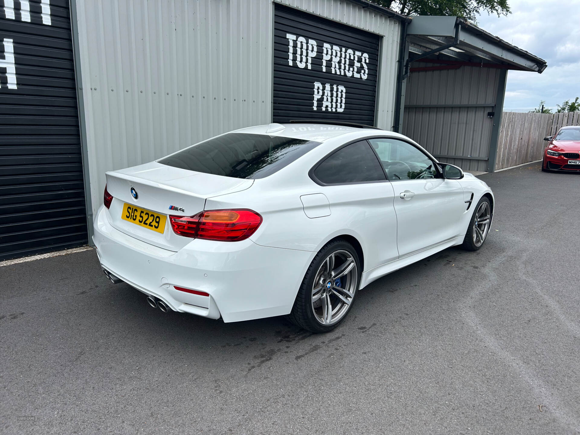 Apr 2016 BMW M4 M4 2dr