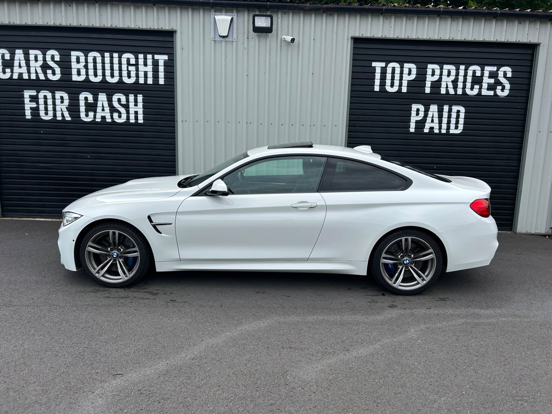 Apr 2016 BMW M4 M4 2dr