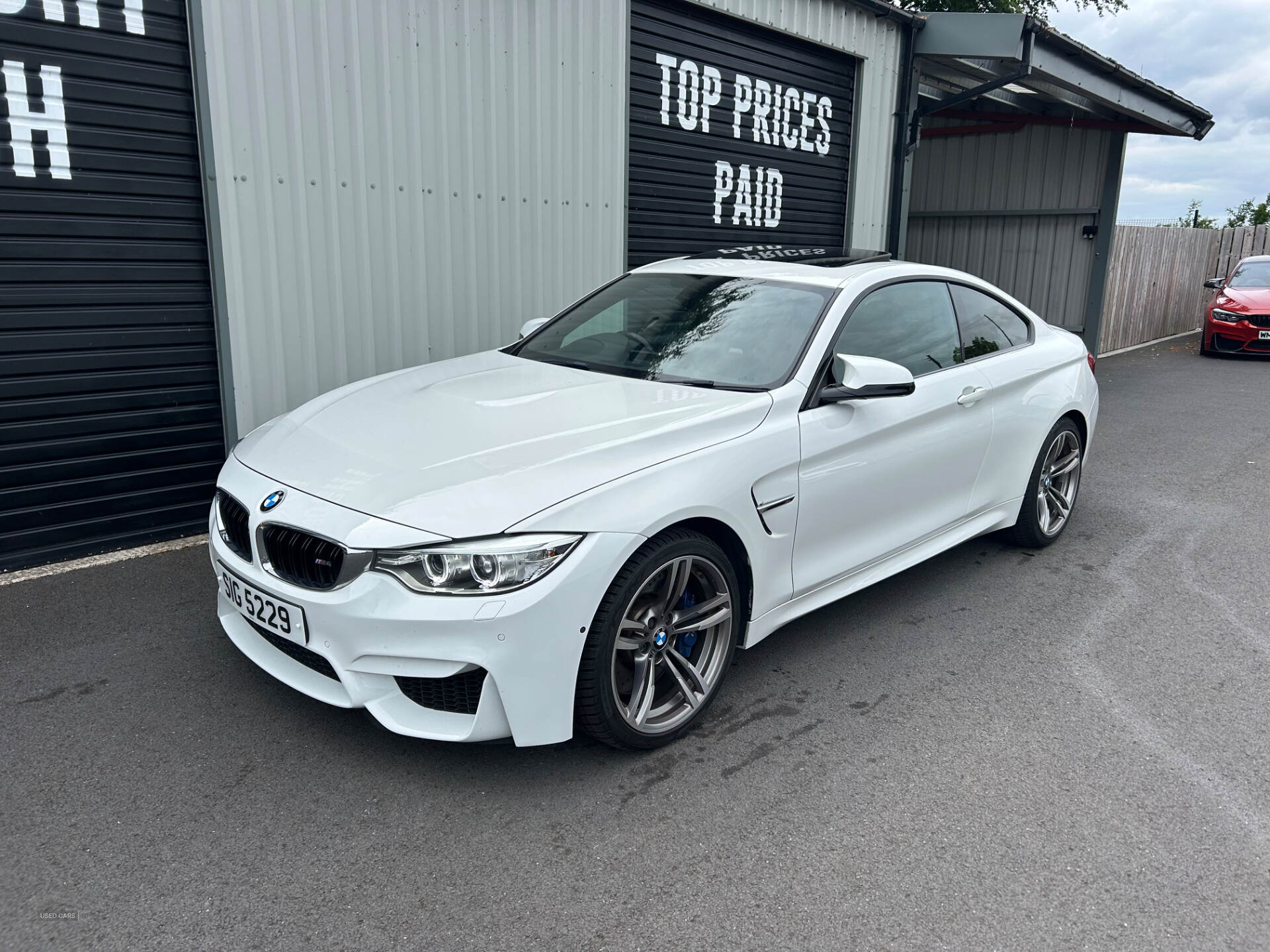 Apr 2016 BMW M4 M4 2dr