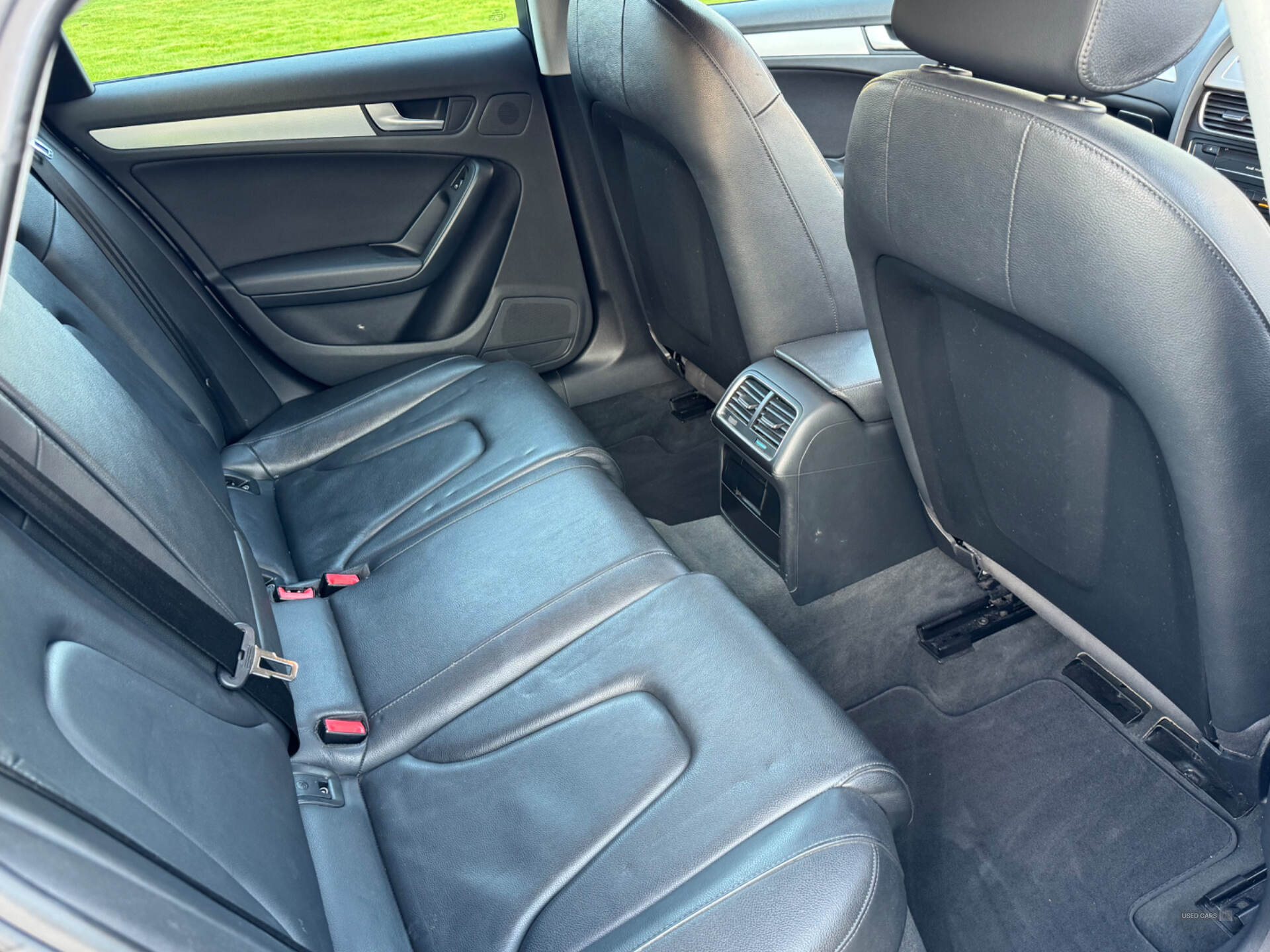 Nov 2011 Audi A4 2.0 TDI 136 Technik 4dr [Start Stop]