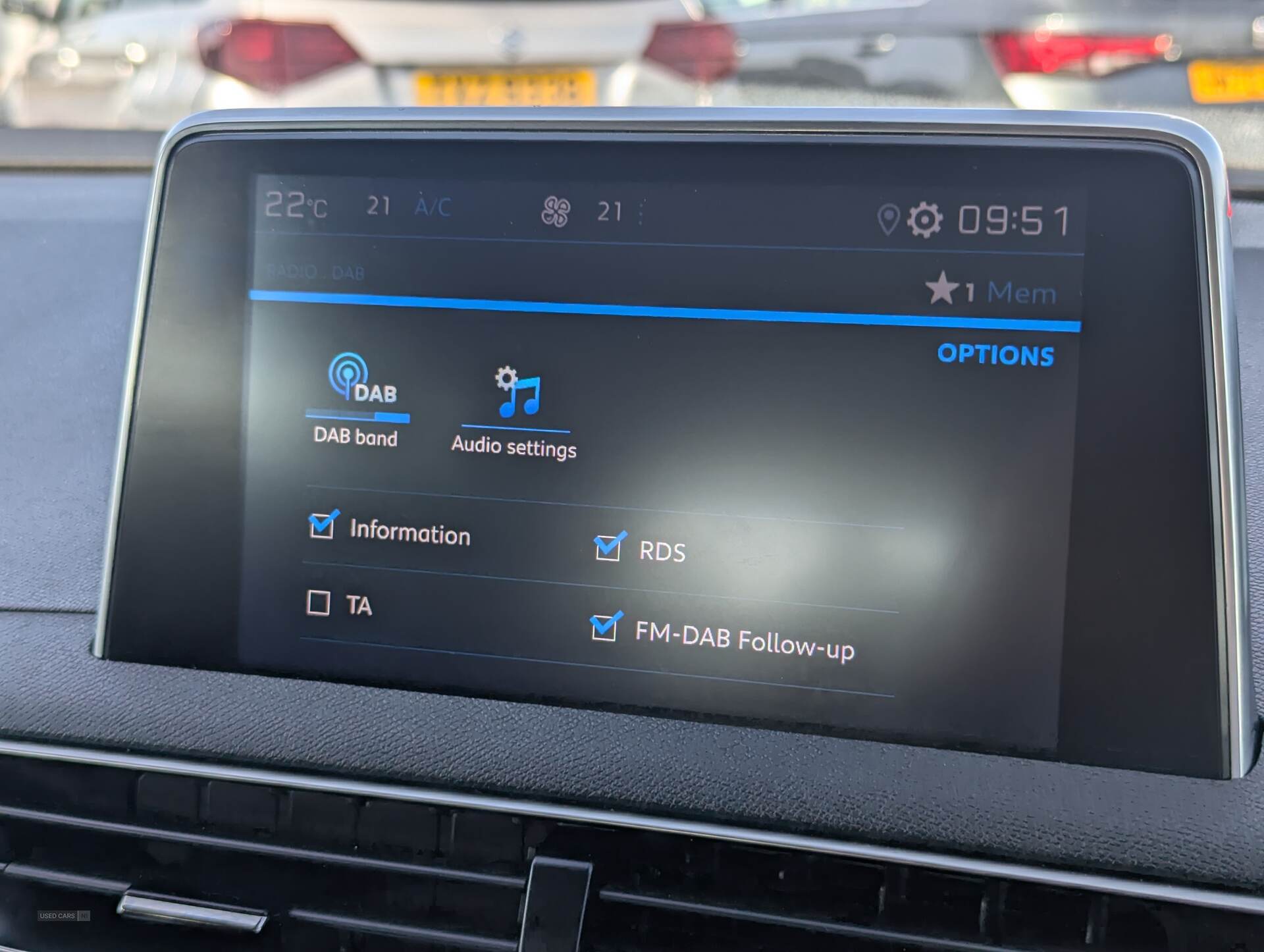 Jan 2022 Peugeot 5008 1.2 PureTech Active Premium 5dr