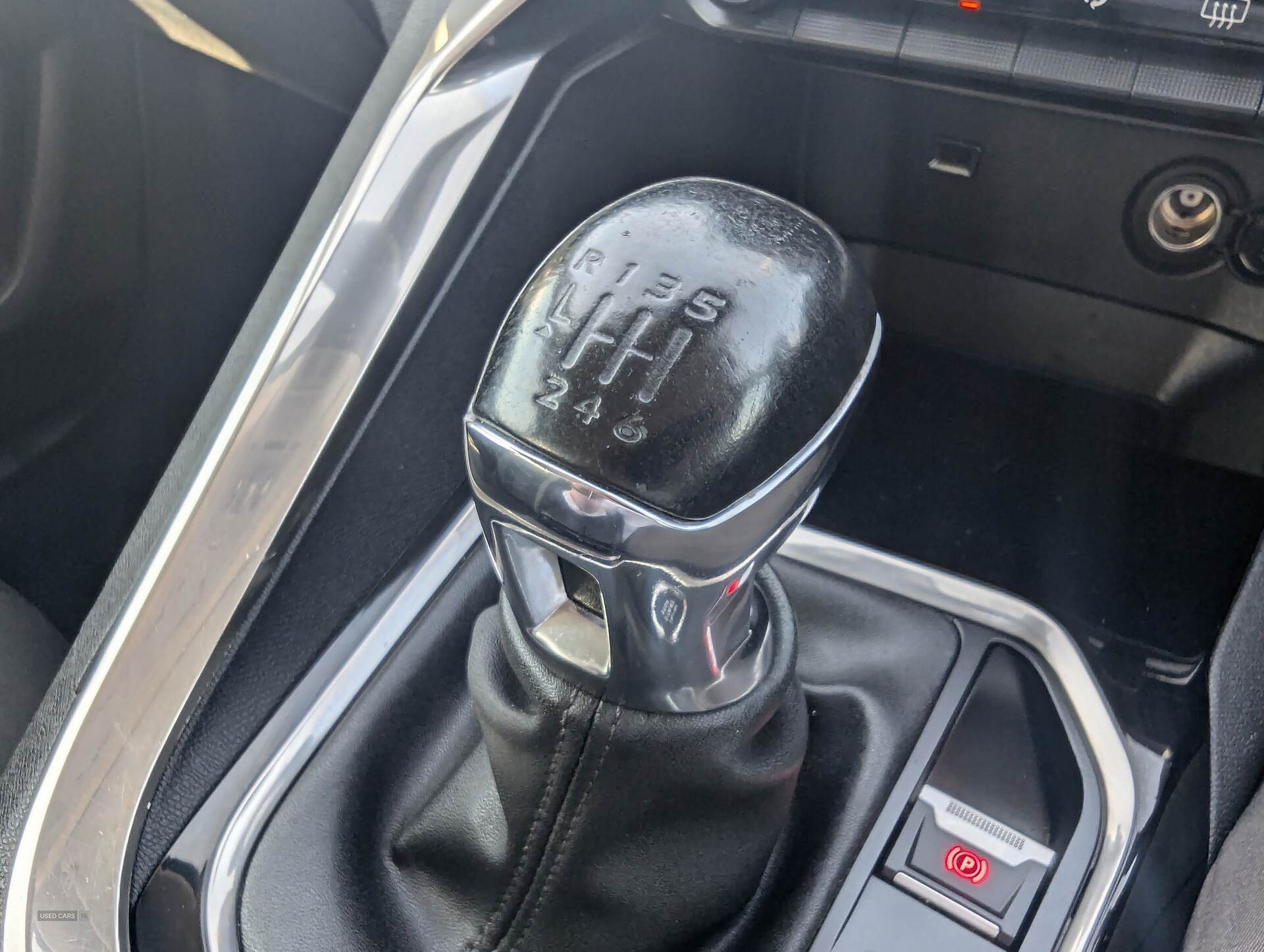 Jan 2022 Peugeot 5008 1.2 PureTech Active Premium 5dr