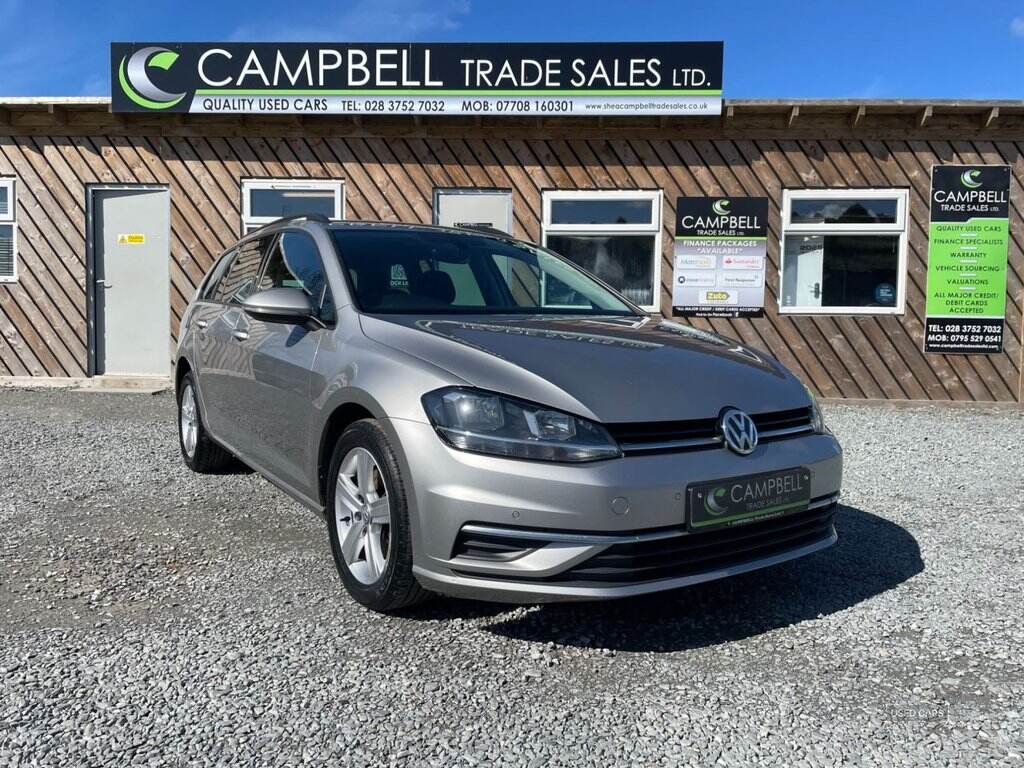 Dec 2017 Volkswagen Golf 1.6 TDI SE 5dr [Nav]