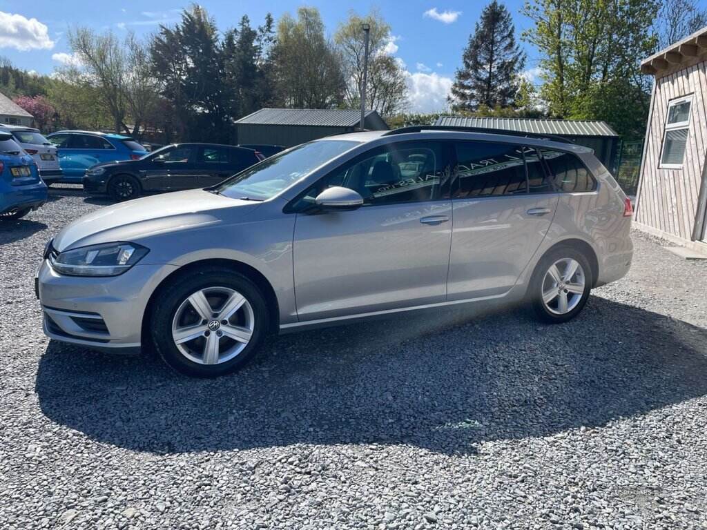 Dec 2017 Volkswagen Golf 1.6 TDI SE 5dr [Nav]