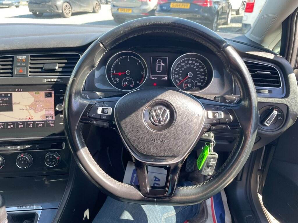 Dec 2017 Volkswagen Golf 1.6 TDI SE 5dr [Nav]