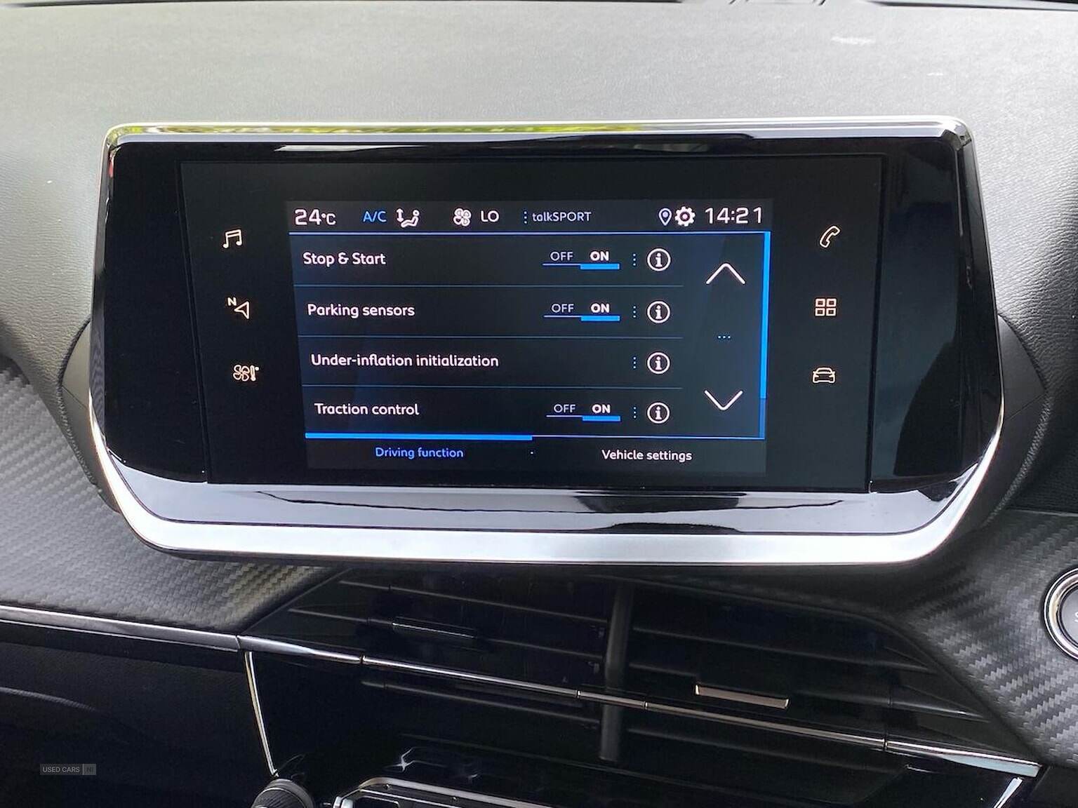 Nov 2021 Peugeot 2008 1.2 Puretech Active Premium 5Dr
