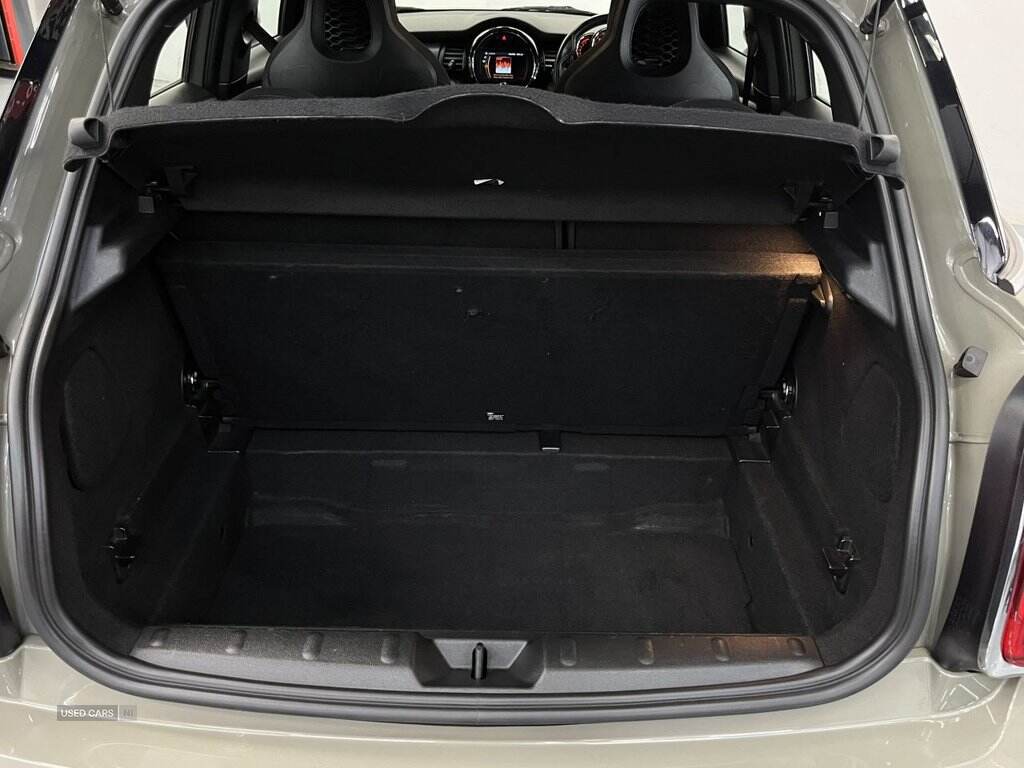 Jul 2020 MINI Hatch 1.5 Cooper Sport II 5dr