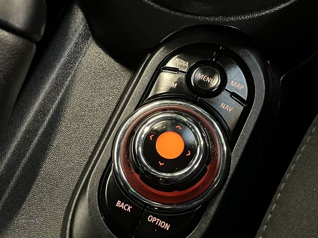 Jul 2020 MINI Hatch 1.5 Cooper Sport II 5dr