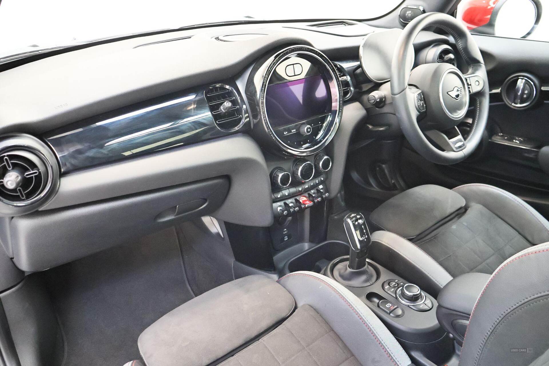  2024 MINI Hatch John Cooper Works