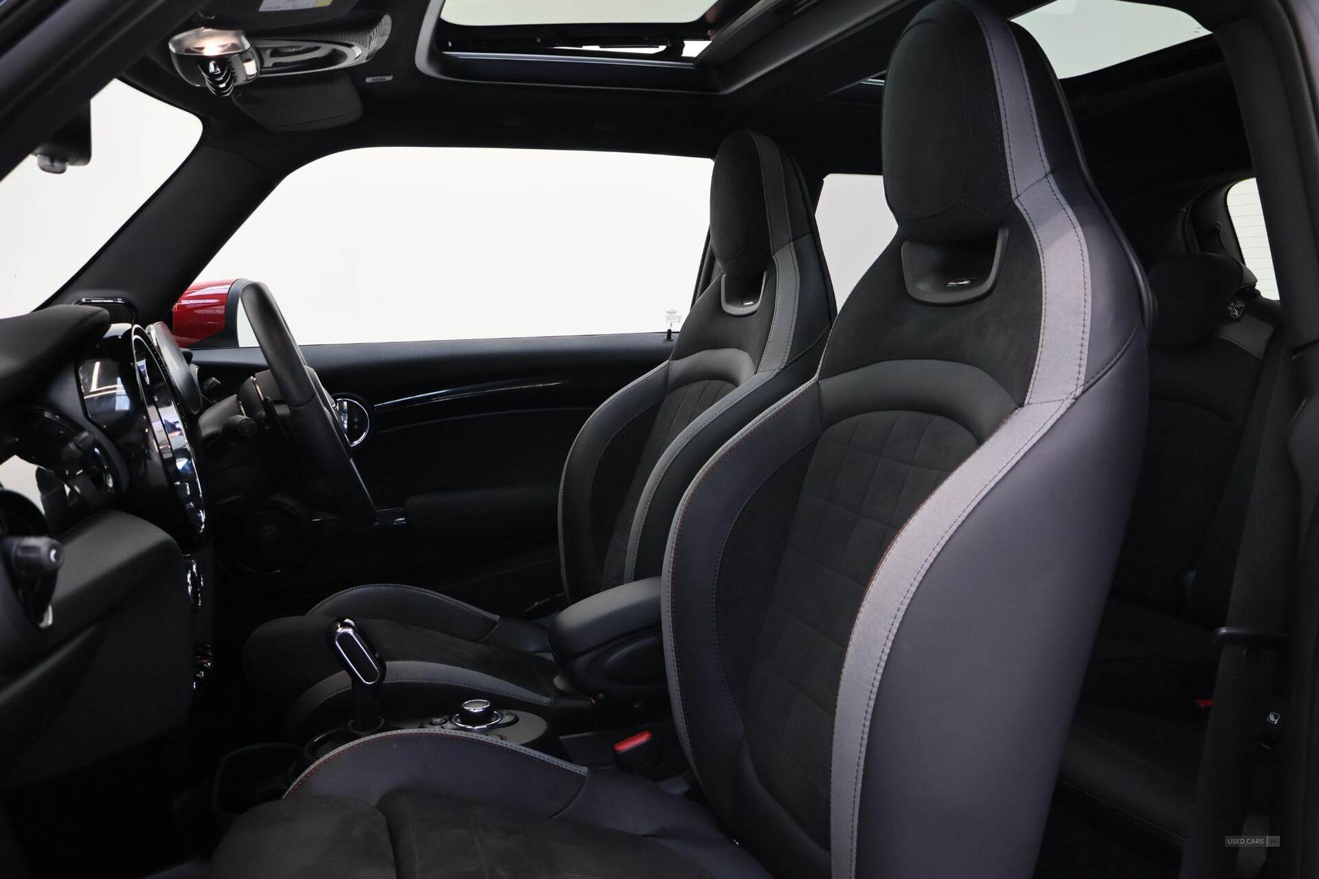 2024 MINI Hatch John Cooper Works