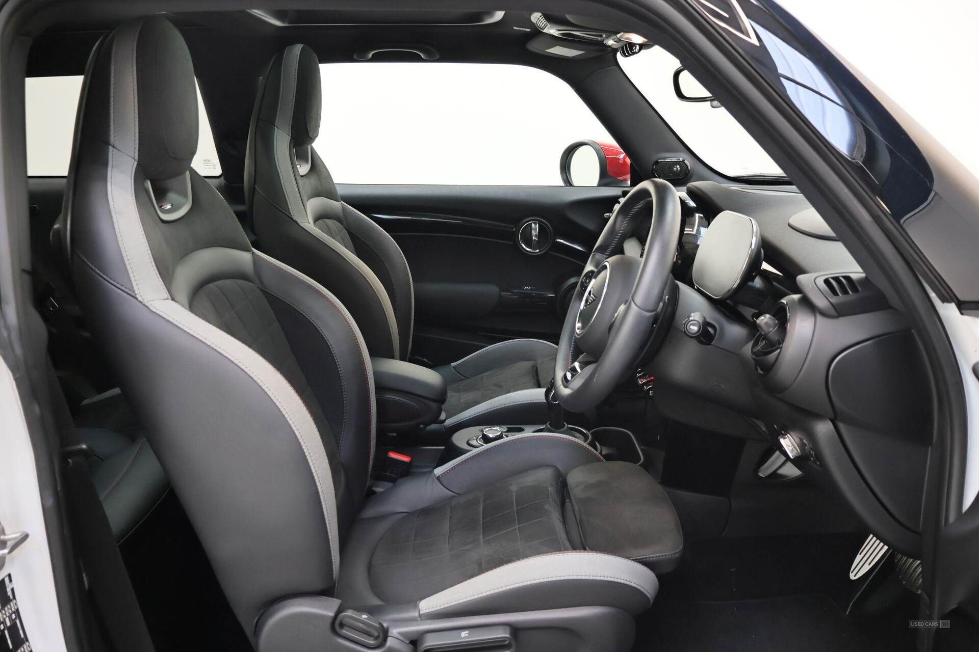  2024 MINI Hatch John Cooper Works