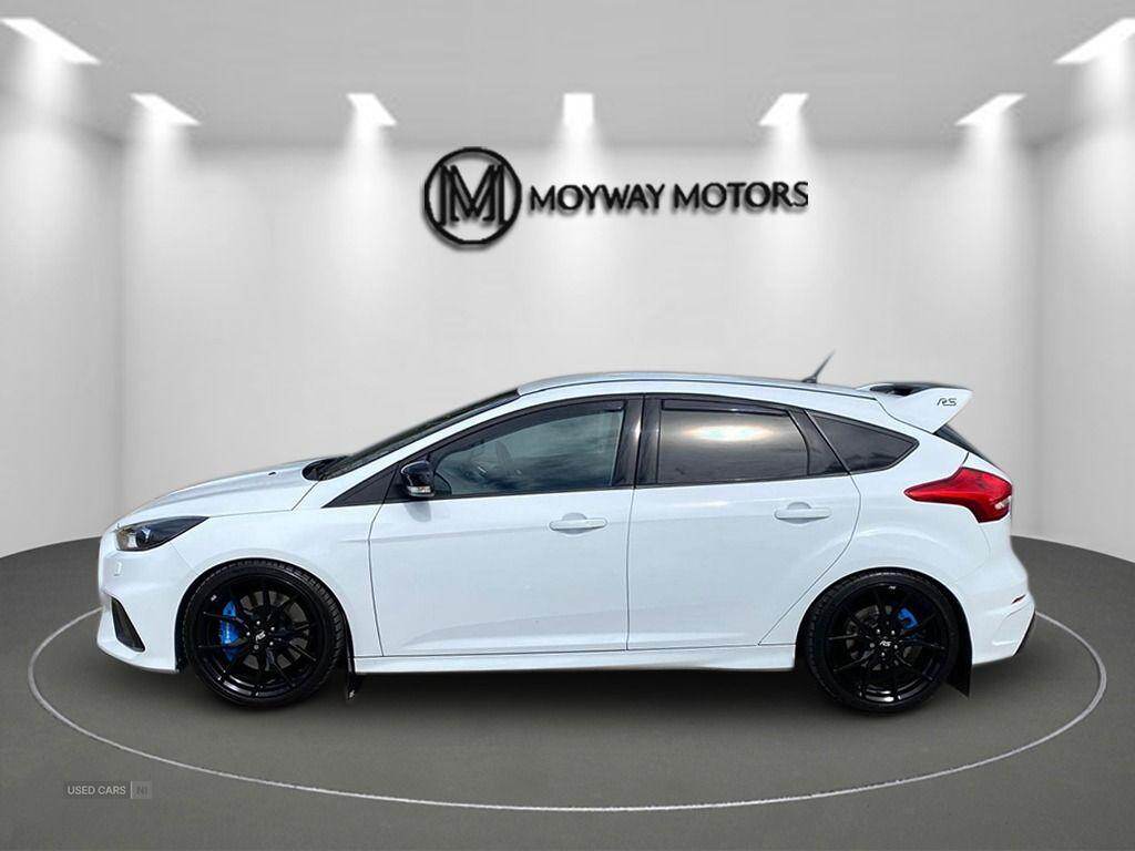 2016 Ford Focus RS 2.3T EcoBoost RS AWD Euro 6 (s/s) 5dr