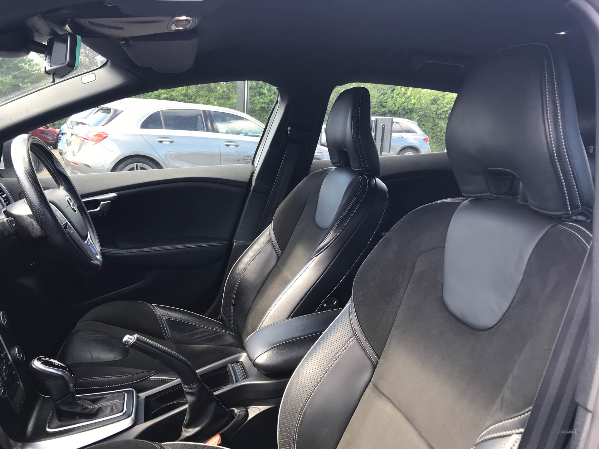 Sep 2018 Volvo V40 T2 [122] R DESIGN Nav Plus 5dr Geartronic