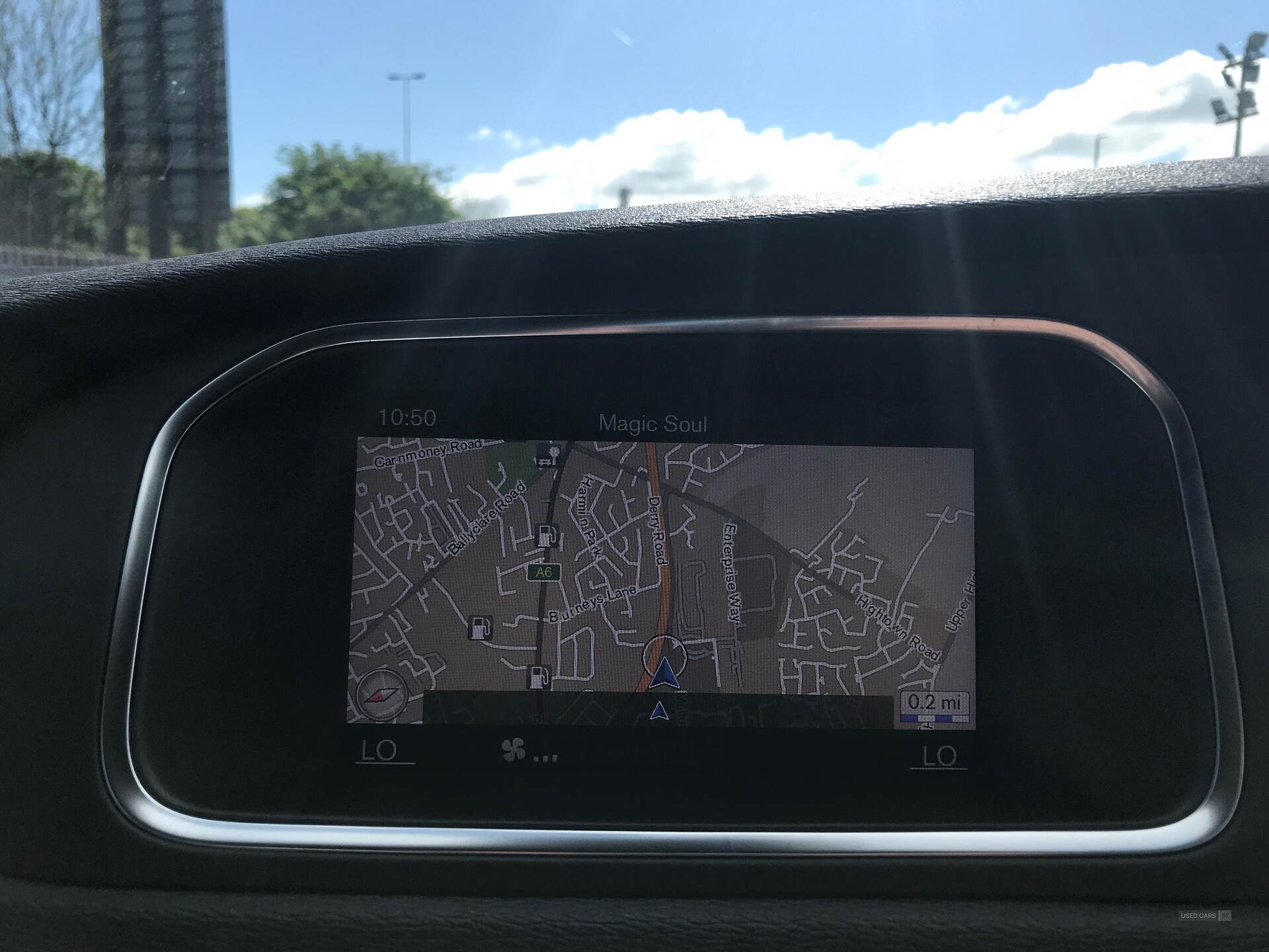 Sep 2018 Volvo V40 T2 [122] R DESIGN Nav Plus 5dr Geartronic