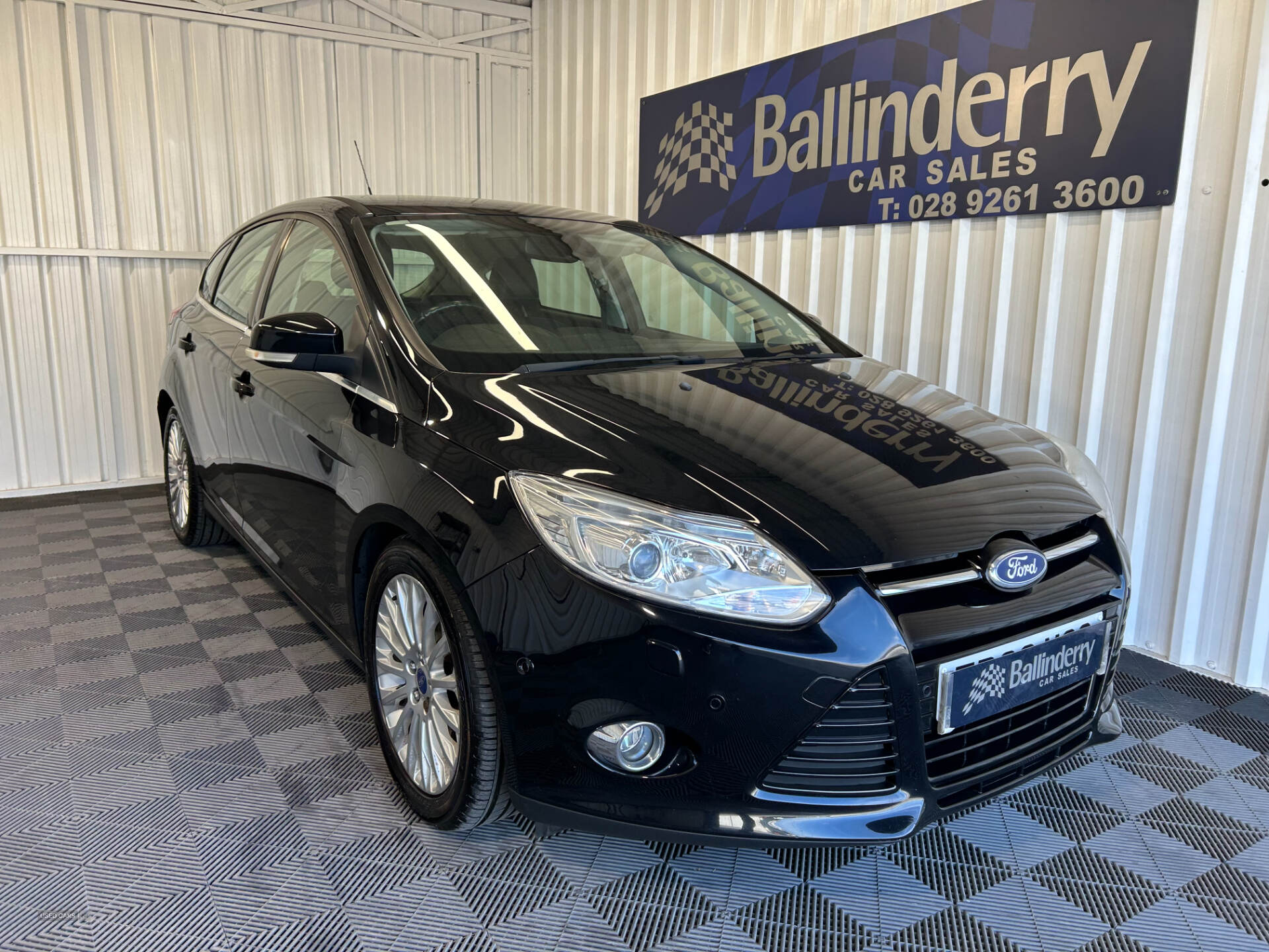 Feb 2013 Ford Focus 1.6 TDCi 115 Titanium X Navigator 5dr