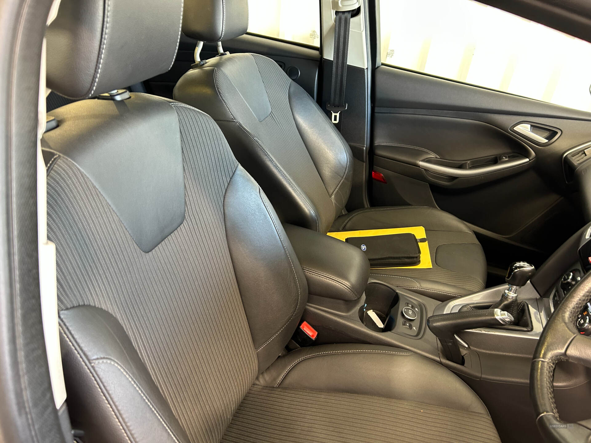 Feb 2013 Ford Focus 1.6 TDCi 115 Titanium X Navigator 5dr